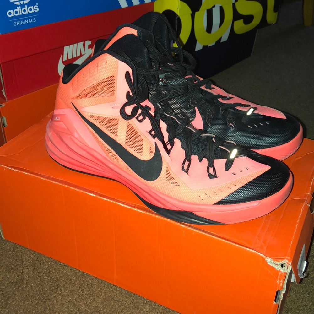 Nike Hyperdunk 2014